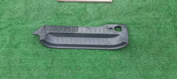 Mercedes-Benz Citan W415 Rear sill trim cover 8200431167