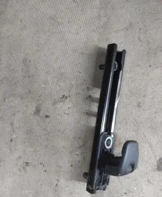 Ford Galaxy Seat belt adjustment rail 6044122b