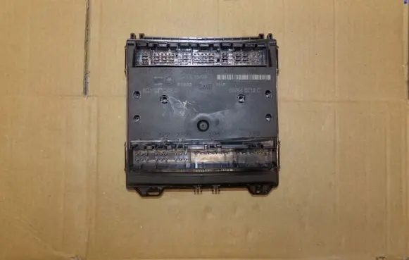 Volkswagen Polo Comfort/convenience module 6Q2937049C