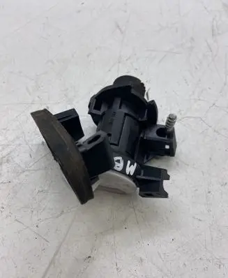 Mercedes-Benz C AMG W204 Tailgate exterior lock A2047500061