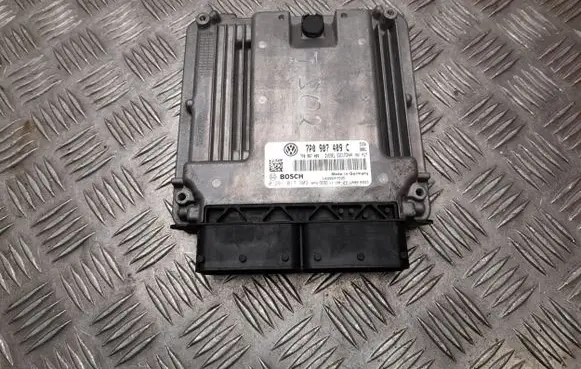 Volkswagen Touareg II Engine control unit/module 7P0907409C