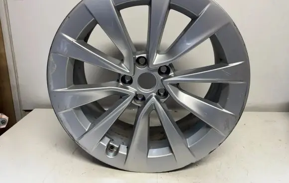 Tesla Model 3 R19 alloy rim 104426400A 19X85JET40