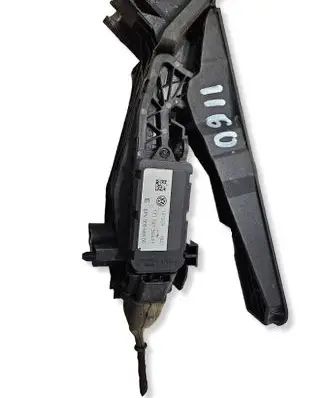 Volkswagen Touran I Accelerator throttle pedal 1T1721503H 6PV00868900