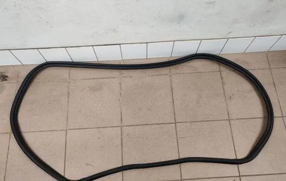 Mercedes-Benz A W169 Loading door rubber seal (on body) A1697400078