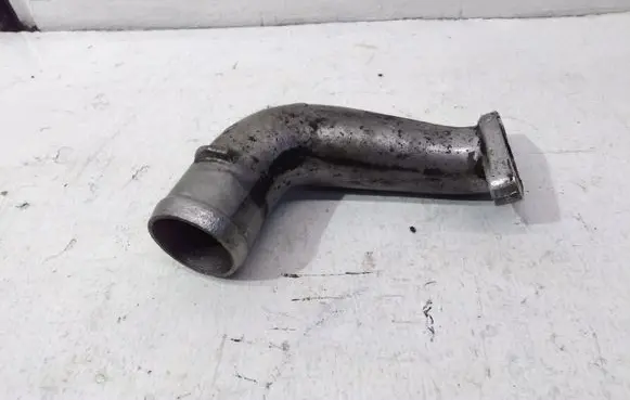 Nissan X-Trail T30 Intercooler hose/pipe