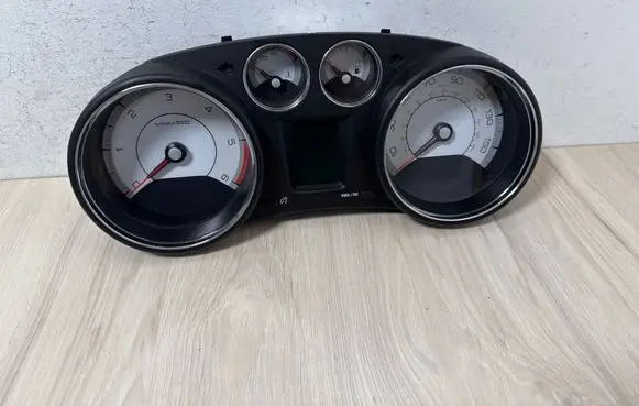 Peugeot 308 Speedometer (instrument cluster) 9664672080 TY651177H 503001555506