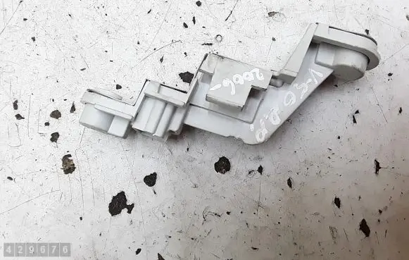 Volvo V50 Tail light bulb cover holder 281220