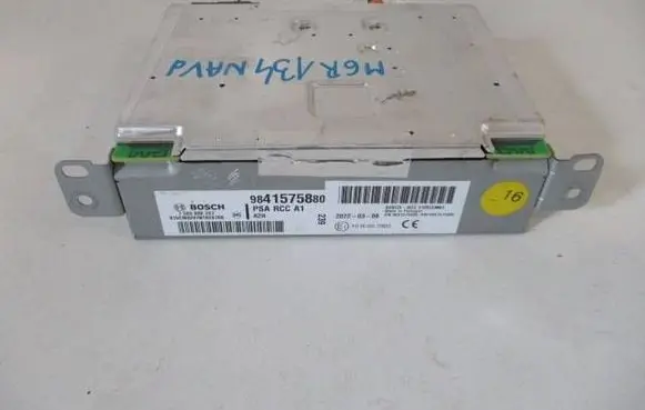 Peugeot 2008 II Navigation unit CD/DVD player 9841575880