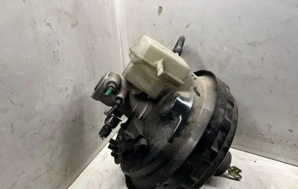 Renault Espace - Grand espace IV Brake booster 8200076082B