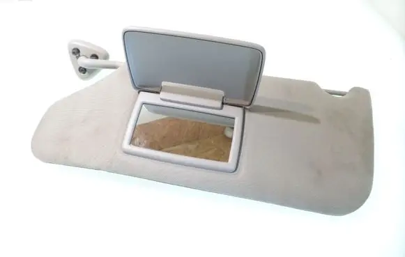 Dodge Magnum Sun visor 829347