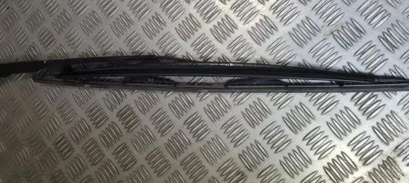 BMW X5 E53 Front wiper blade arm 8245372 24016990