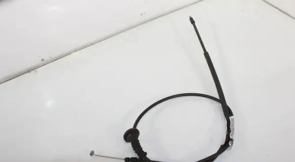 BMW 2 F22 F23 Engine bonnet/hood lock release cable 7239239