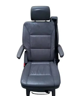 Volkswagen Multivan T5 Second row seats 
