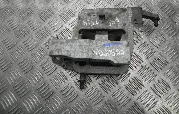 BMW 2 F46 Engine mount bracket 874362101 VD20527