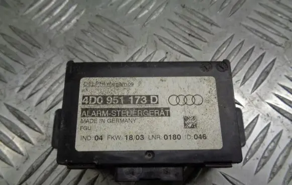 Audi A4 S4 B6 8E 8H Alarm control unit/module 4D0951173D