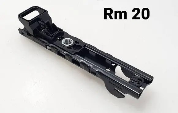 Volkswagen PASSAT B8 Seat belt height adjuster 4M0857819 624765900L 639623702