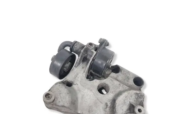 BMW 3 E46 A/C compressor mount bracket 7787319