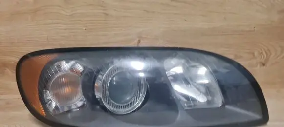 Volvo C70 Headlight/headlamp 9466362 0301223602