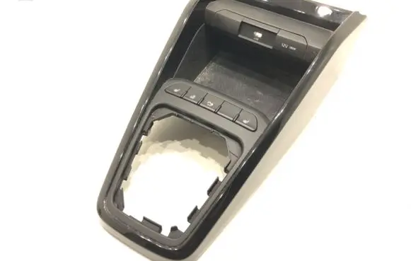 KIA Rio Dashboard trim 84635-H8000