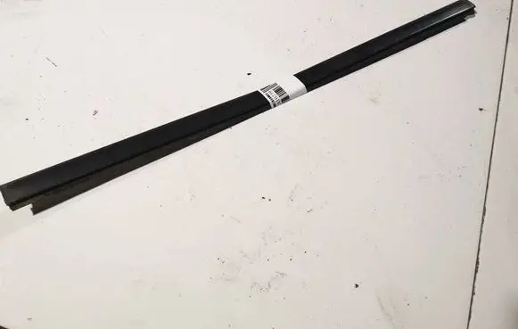 Mitsubishi Pajero Front door glass trim molding 