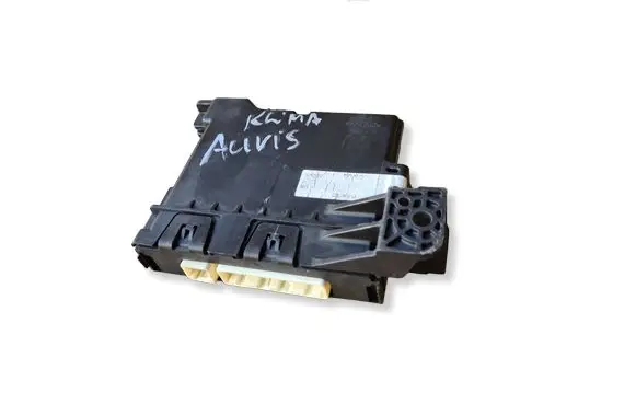 Toyota Auris E180 Air conditioning/heating control unit 