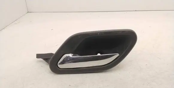 BMW 5 E39 Front door interior handle 8226049