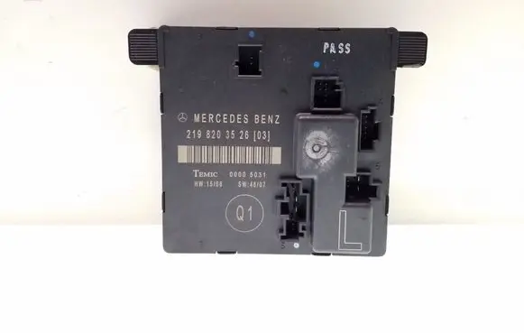 Mercedes-Benz CLS C219 Door control unit/module 2198203526