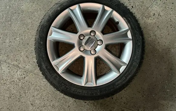 Seat Leon (1P) R17 alloy rim 1P0601025J