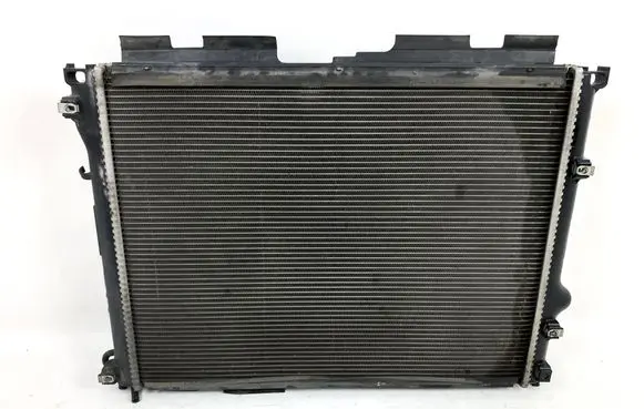 Dodge Challenger Coolant radiator 1007742AA