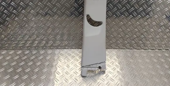 (B) pillar trim (top)