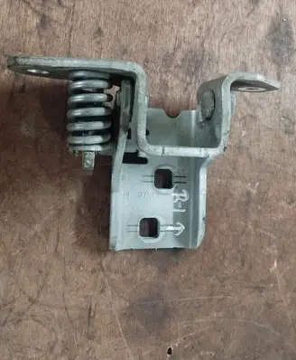 Front door upper hinge