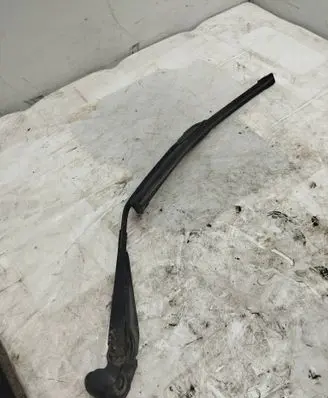 Volkswagen Transporter - Caravelle T4 Rear wiper blade 