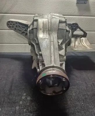 Porsche Macan (95B) Rear differential 95B525015M