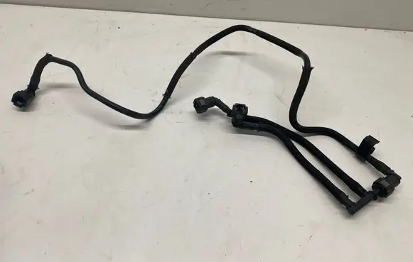 Nissan Qashqai Fuel line pipe 