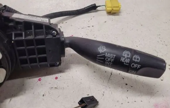 Honda CR-V Wiper turn signal indicator stalk/switch 35250S6EE211