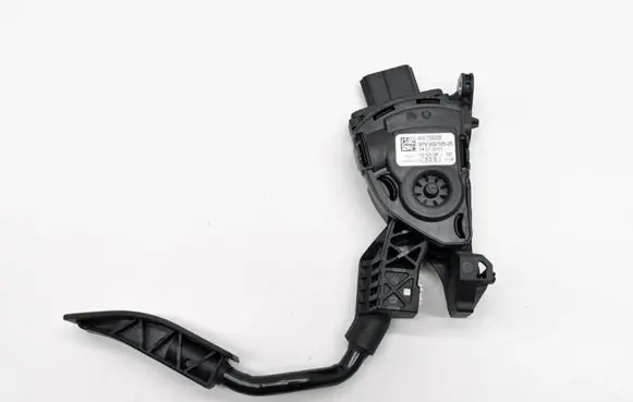 Audi A8 S8 D4 4H Accelerator throttle pedal 4H2723523B
