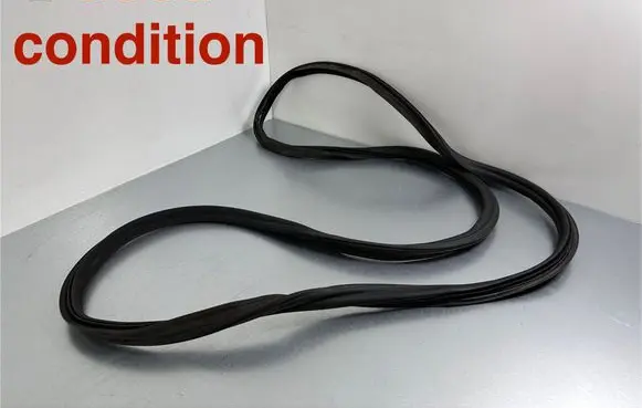 Volkswagen PASSAT B8 Loading door rubber seal (on body) 3G9827705B