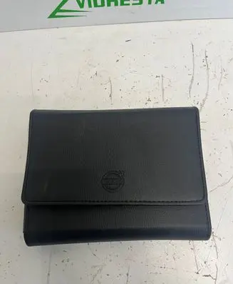 Volvo XC70 Owners service history hand book 