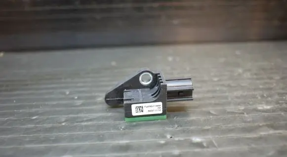 Volkswagen PASSAT B7 Airbag deployment crash/impact sensor 5N0959351