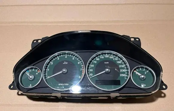 Jaguar X-Type Speedometer (instrument cluster) 1X4F10849