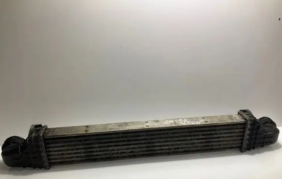 Mercedes-Benz E W211 Intercooler radiator A2115001002 G0967000 2115001002