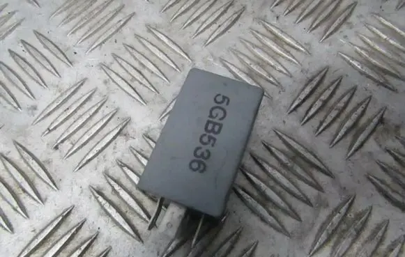 Ford Escort Other relay 88AG18C641AA 5GB536