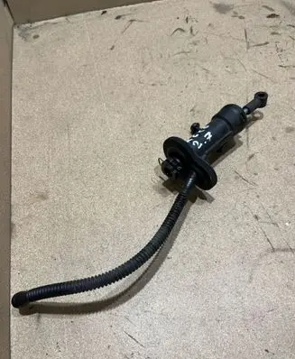 Audi A6 S6 C6 4F Clutch master cylinder 4F0721401
