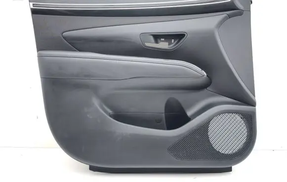 Hyundai Tucson IV NX4 Front door card panel trim 82370N7010