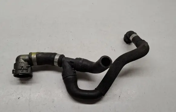 Mercedes-Benz GLC X253 C253 Engine coolant pipe/hose 2135016982 A2135016982 3013710