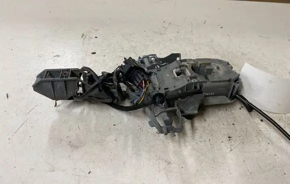 Jaguar XF X250 Front door exterior handle/bracket ZNA14CU1