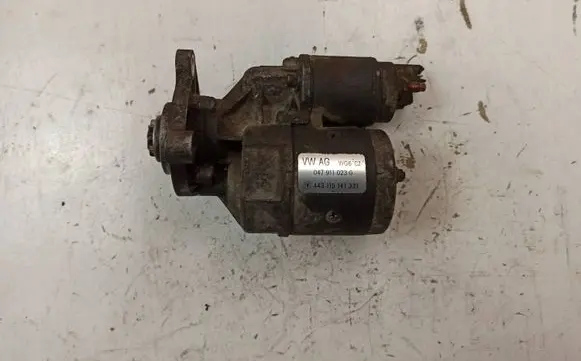 Skoda Fabia Mk1 (6Y) Starter motor 04791123