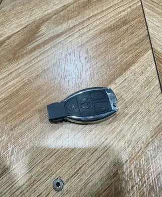 Mercedes-Benz C W204 Ignition key/card 