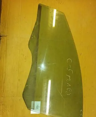 Citroen C5 Front door window glass four-door