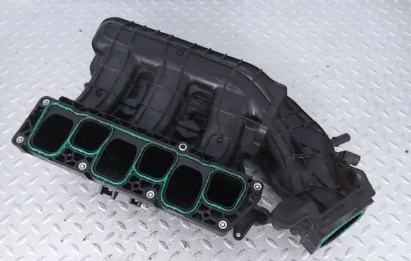 Ford Mustang VI Intake manifold FR3E-9424-KB FR3Z-9424-C FR3Z-9424-F